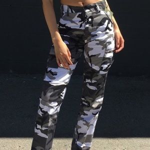 High waisted Frankie collective grey cargo pants